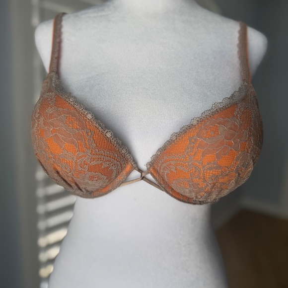 Victoria's Secret Bombshell Miraculous Plunge Bra 36B Orange With Nude Lace - Picture 3 of 10